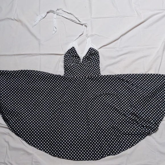 Pinup Couture Rita Halter Swing Dress (Black Polka Dot) XS - Picture 6 of 10